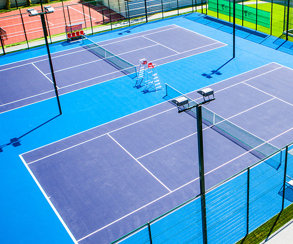 Открытые теннисные корты фитнес клуба "Гран-При", Киев